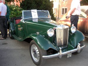 Photo Rassemblement Oldtimer 53